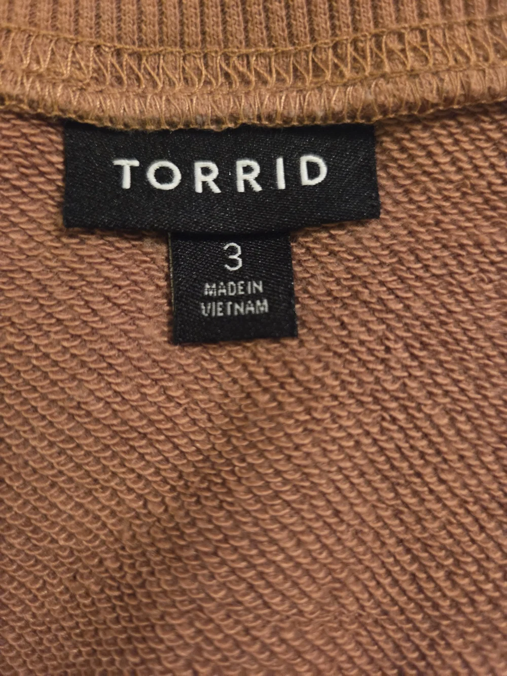 Torrid Cropped Crewneck French Terry Sweatshirt in Tobacco Brown Size 3 (22/24)